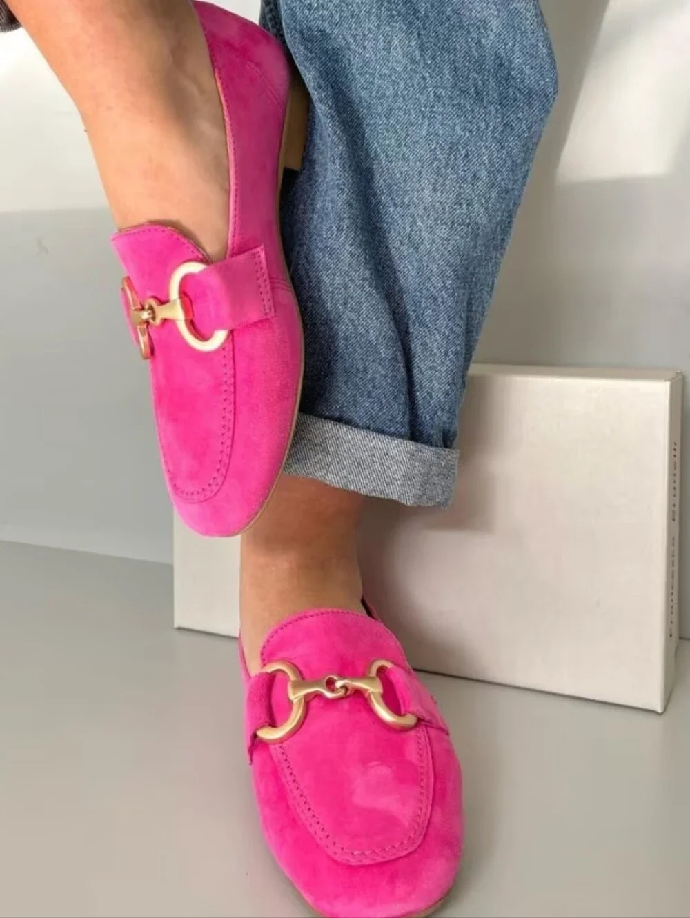 Women'S Spring New Casual Flat Loafers with Metal Buckles, Round Toe, Large Size